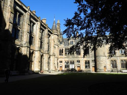 Universidad de Glasgow (Escocia) 24.06.2018